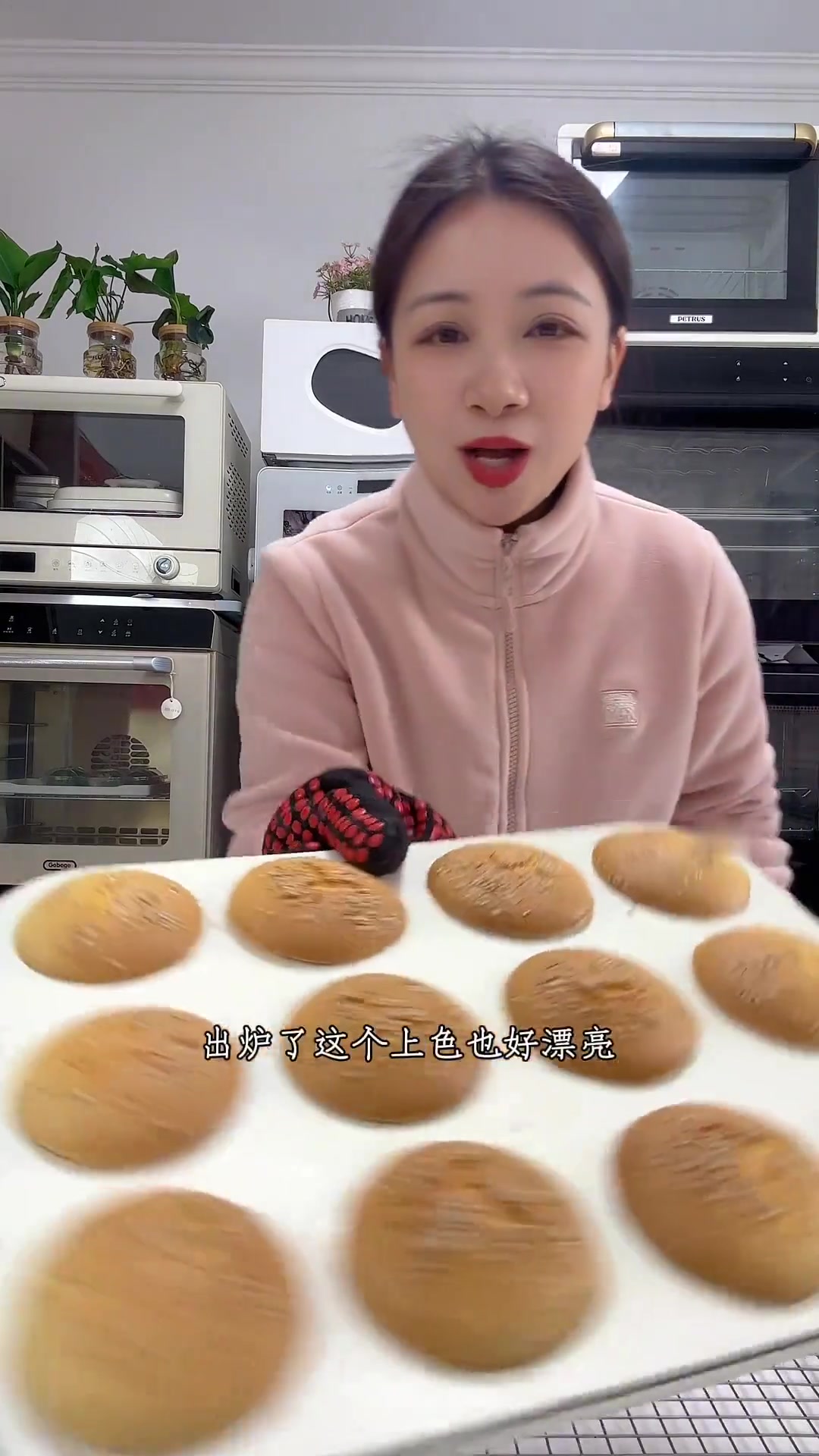 无水蜂蜜小蛋糕,分蛋法制作快且不易消泡