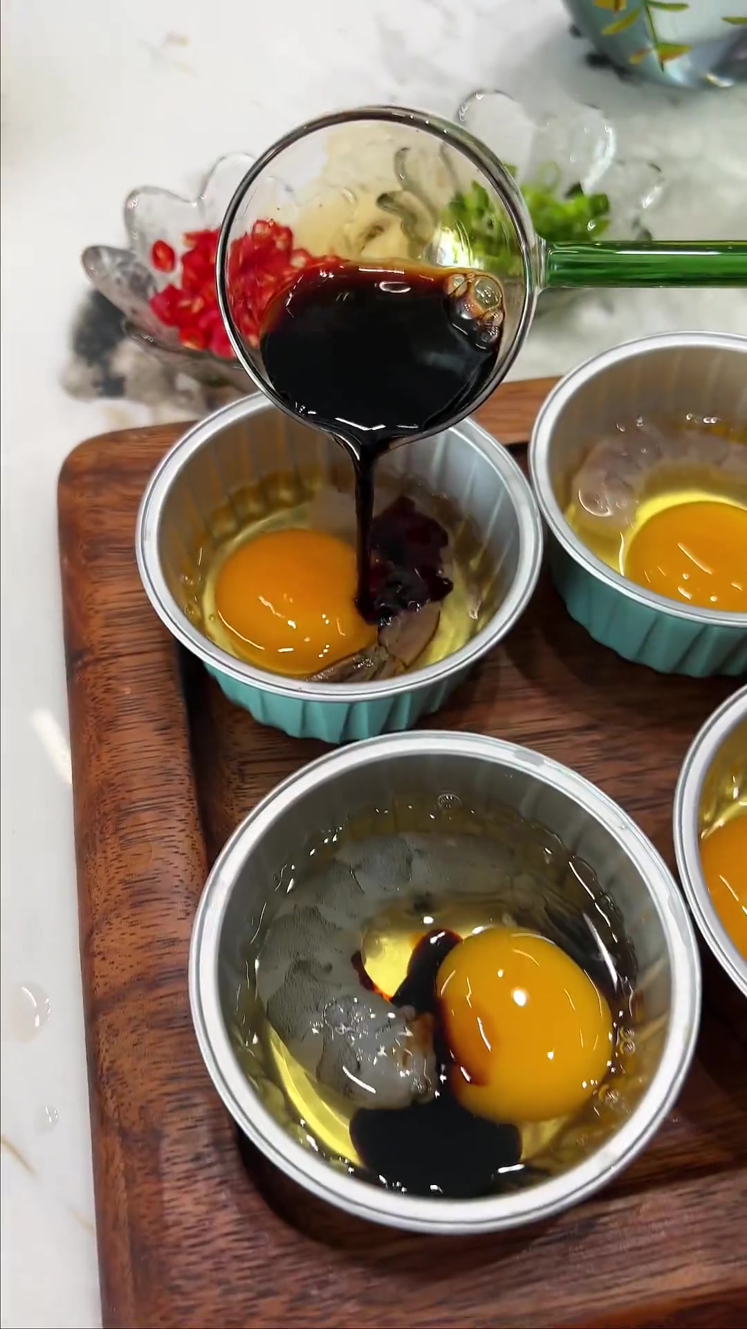 孩子超爱的虾扯蛋，做法简单，营养美味，锡纸碗可复用