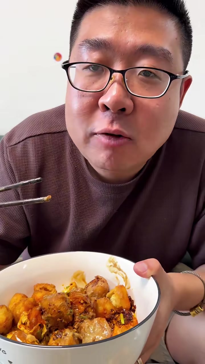 天津美食吃法教程之油炸臭豆腐篇