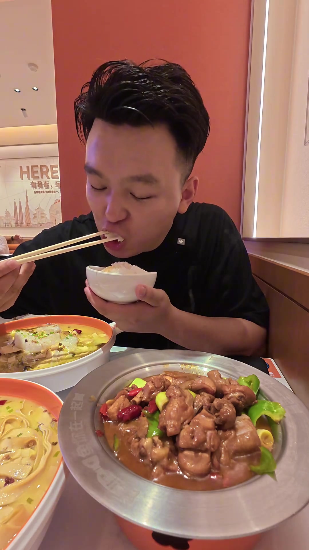 燕郊新晋打卡圣地!全新升级东方美学的酸菜鱼店太有范了