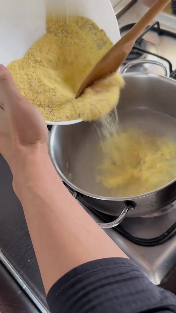 意大利午餐吃什么,不如来一份黑松露玉米糊,别有一番风味