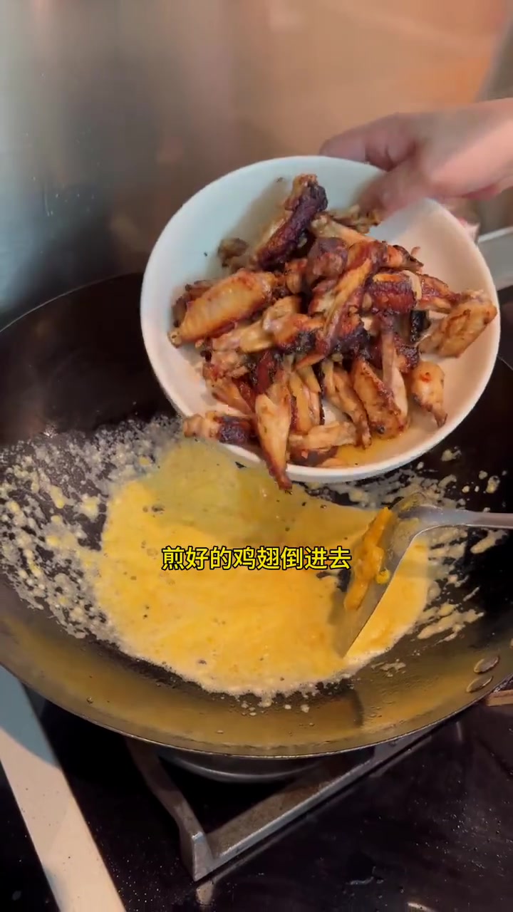 香港四人家庭一个月生活费要多少？花150搞定晚餐三菜一汤