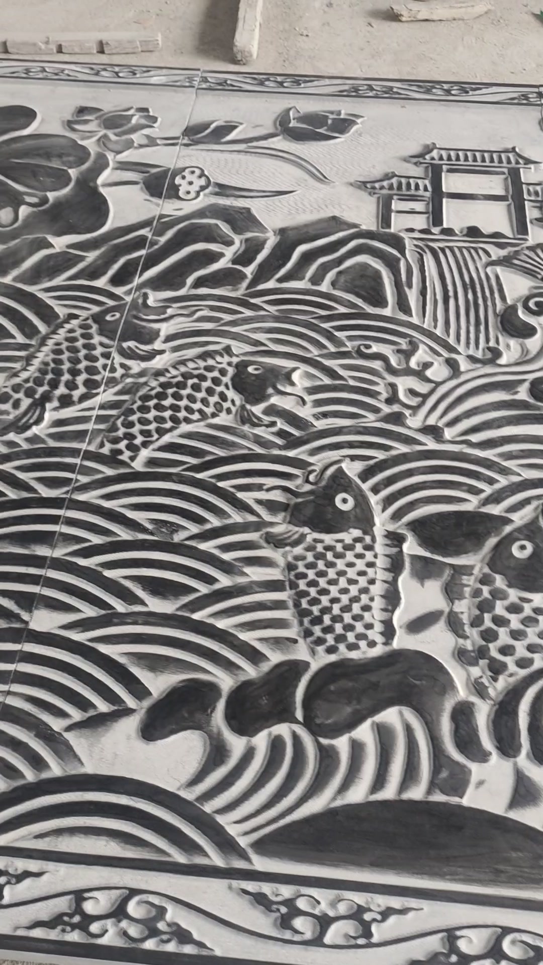 青石雕刻鲤鱼跳龙门庭院地雕