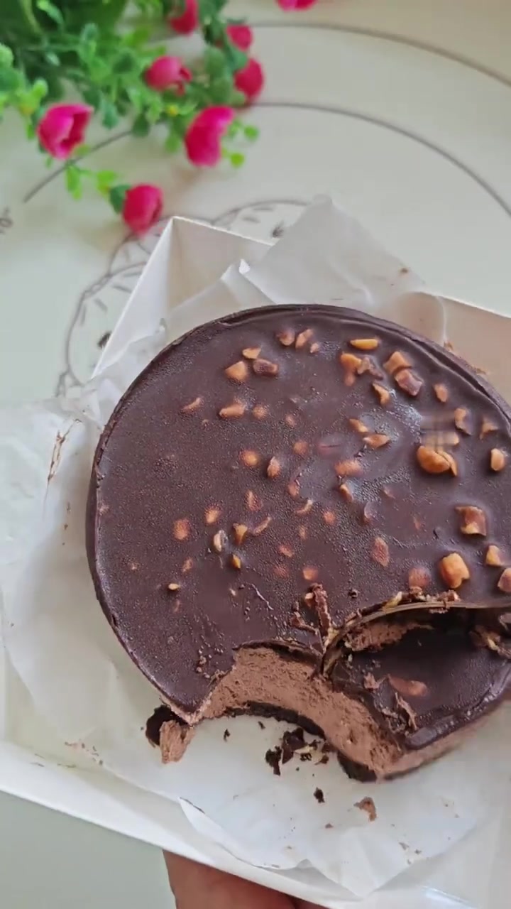 免蒸烤零难度！巧克力慕斯蛋糕入口即化，新手必看