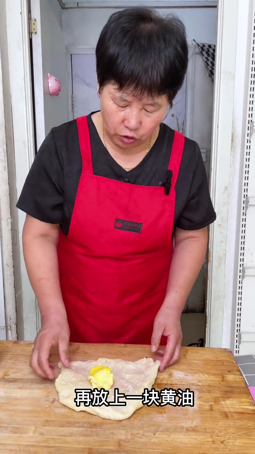 超详细红豆面包制作教程蓬松旋软超好吃
