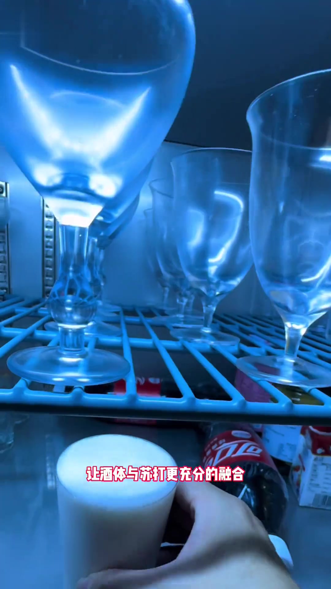 超哇塞的酸奶酒拉莫斯金菲士的黄金比例你知道吗?如何才能做出丝滑、挂喉希腊早餐优酪乳风味?看