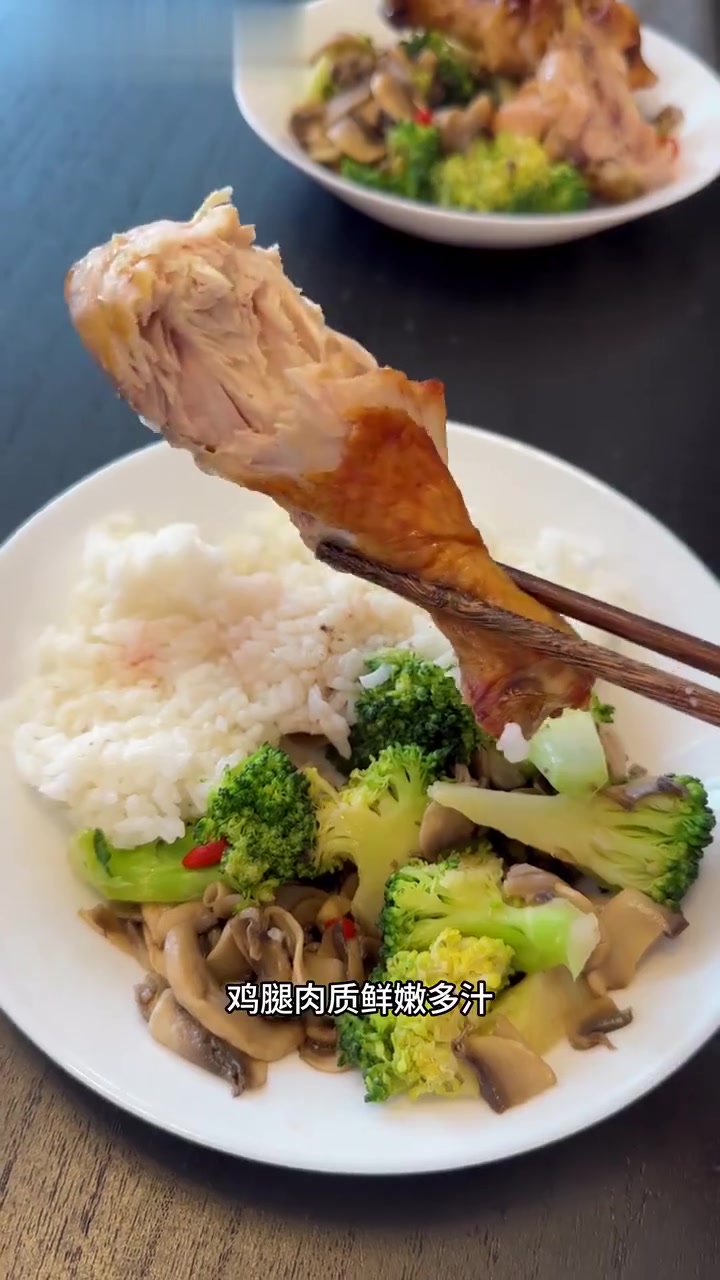 170 56kg健康减脂三餐:鸡蛋牛油果贝果等