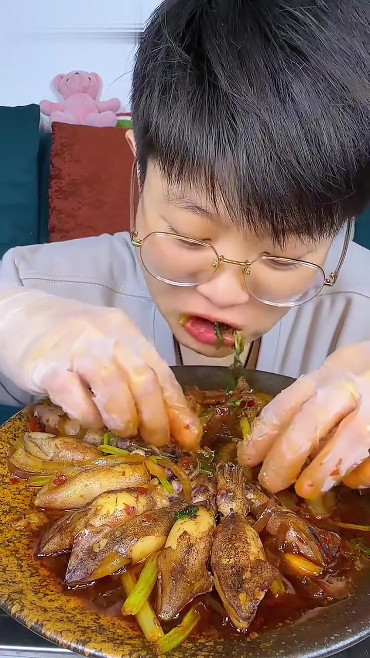 腊炒母海兔籽乌超鲜弹!公母海兔吃法大揭秘