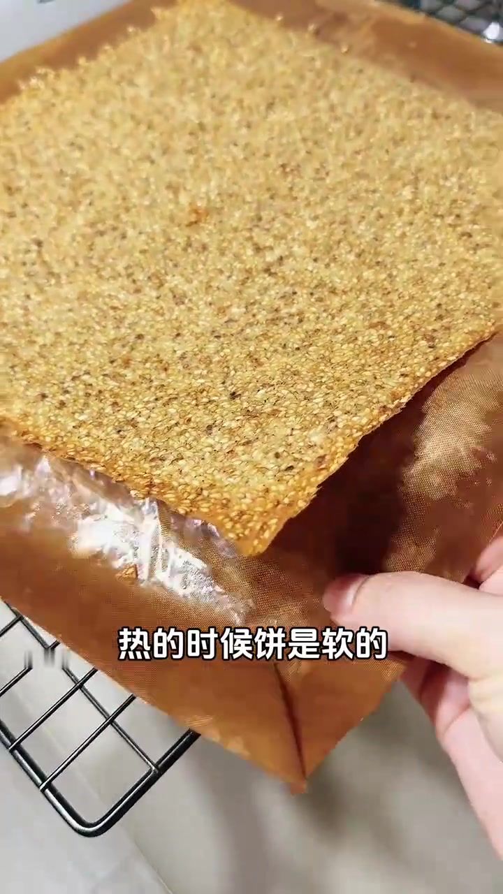 童年回忆:卜卜脆的芝麻薄脆饼