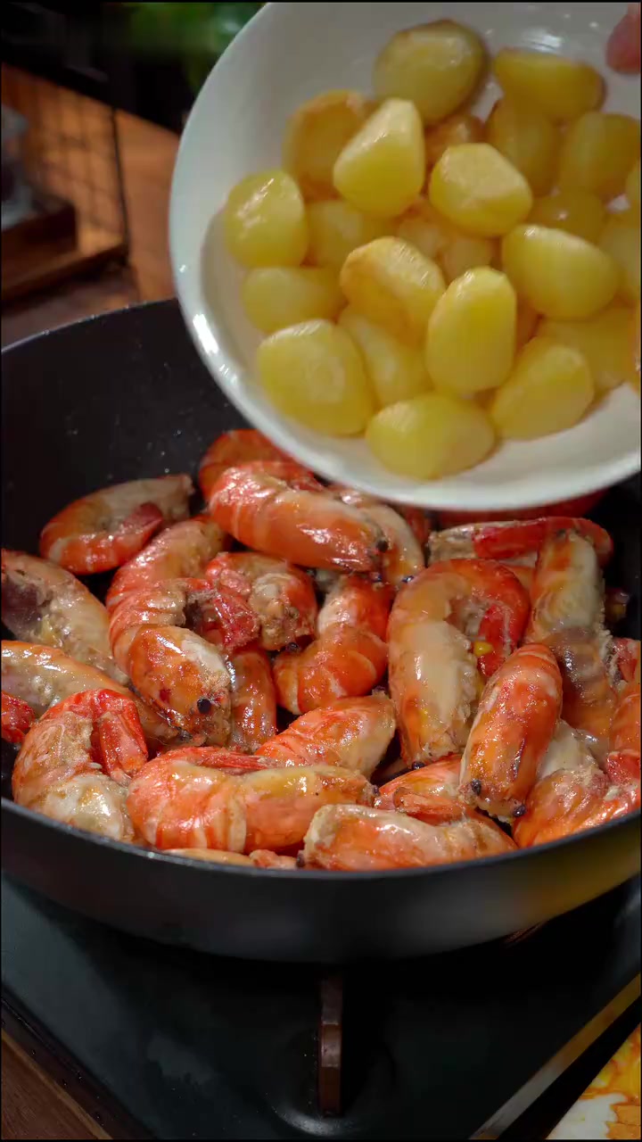 泰式咖喱大虾在家也能做，味道不输餐厅还简单