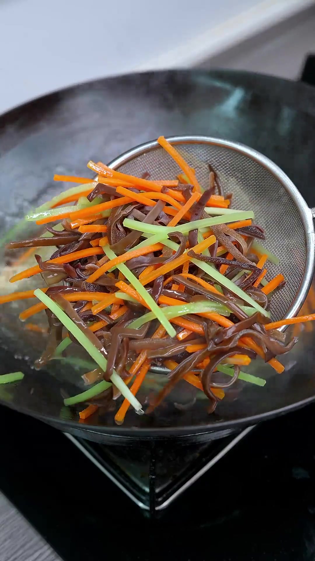 春天多吃这样搭配的蔬菜，营养均衡爽口不腻