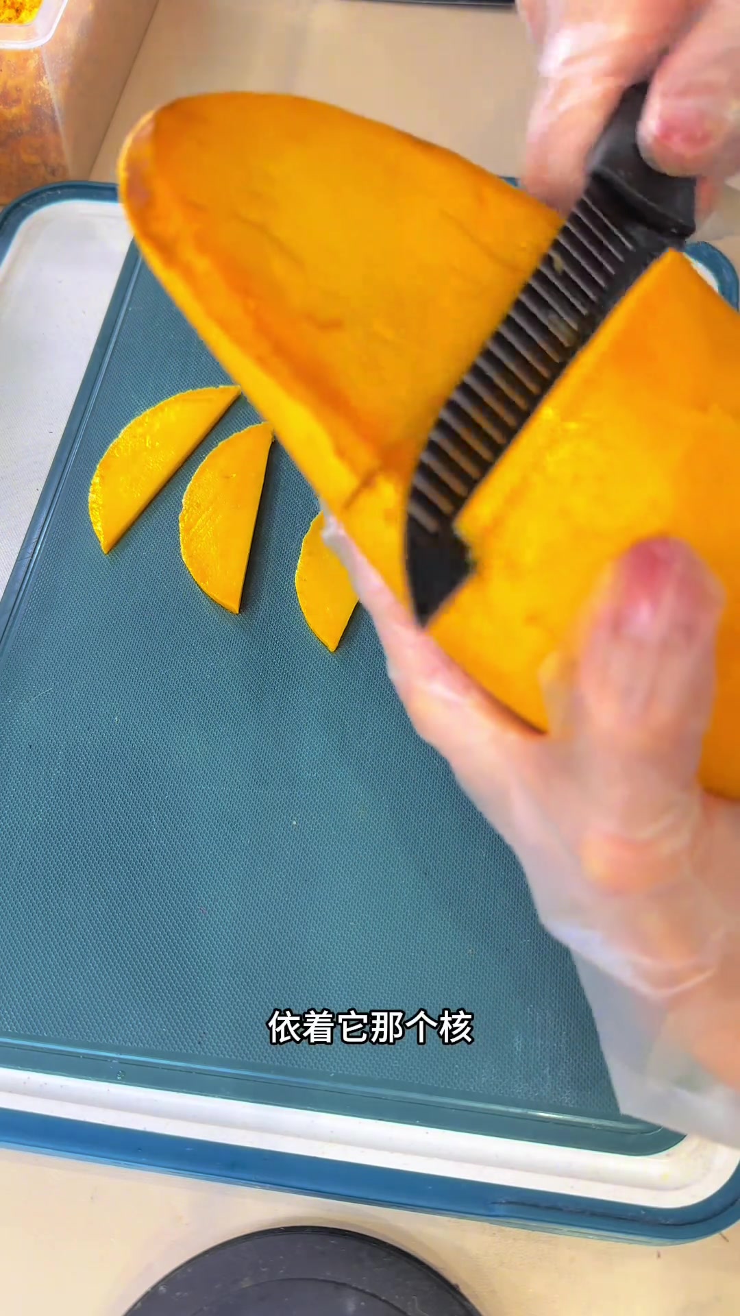 我超爱芒果搭配的水果寿司,好看又美味