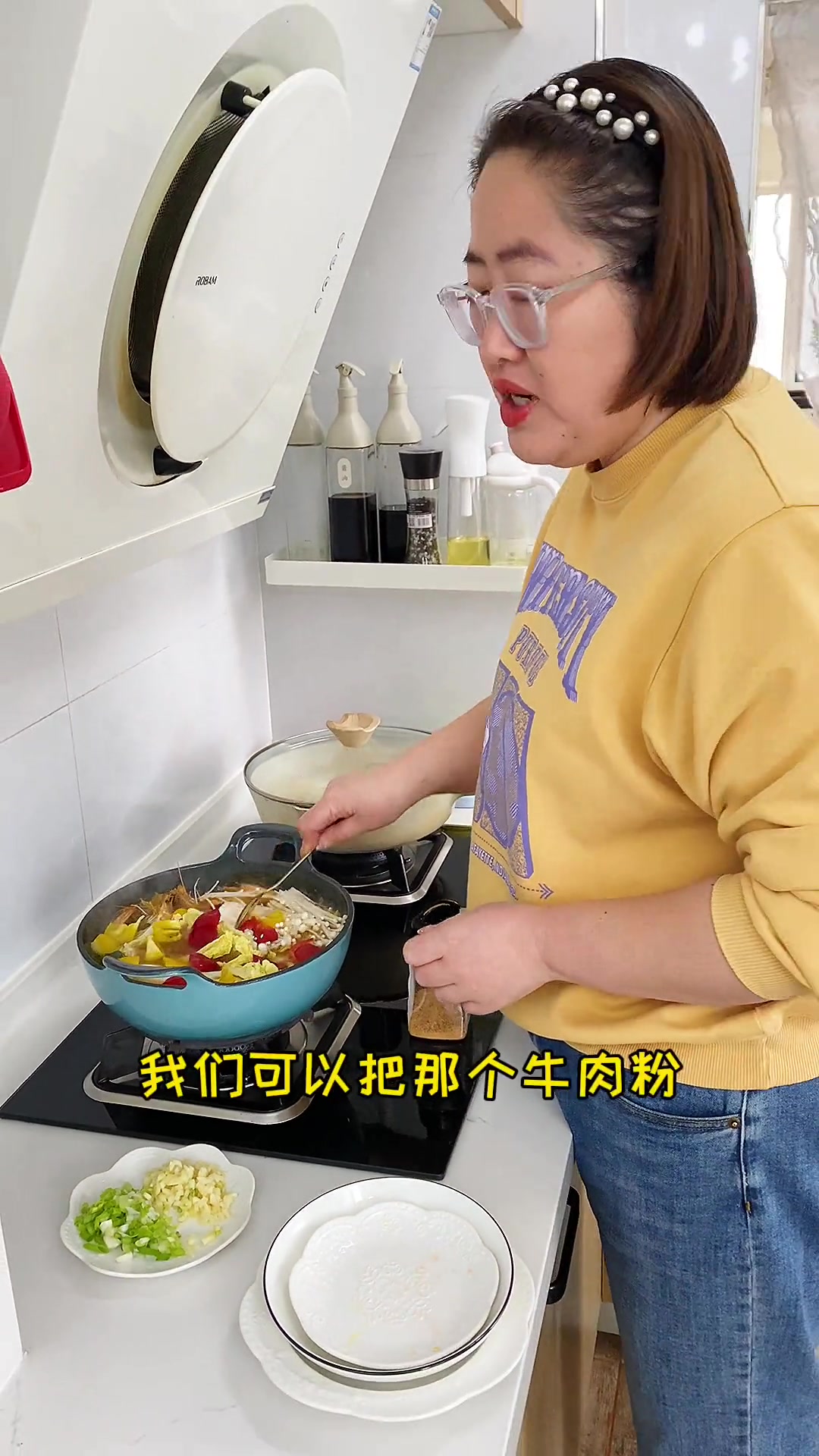 水煮青菜肉一锅出，不放油却有滋有味