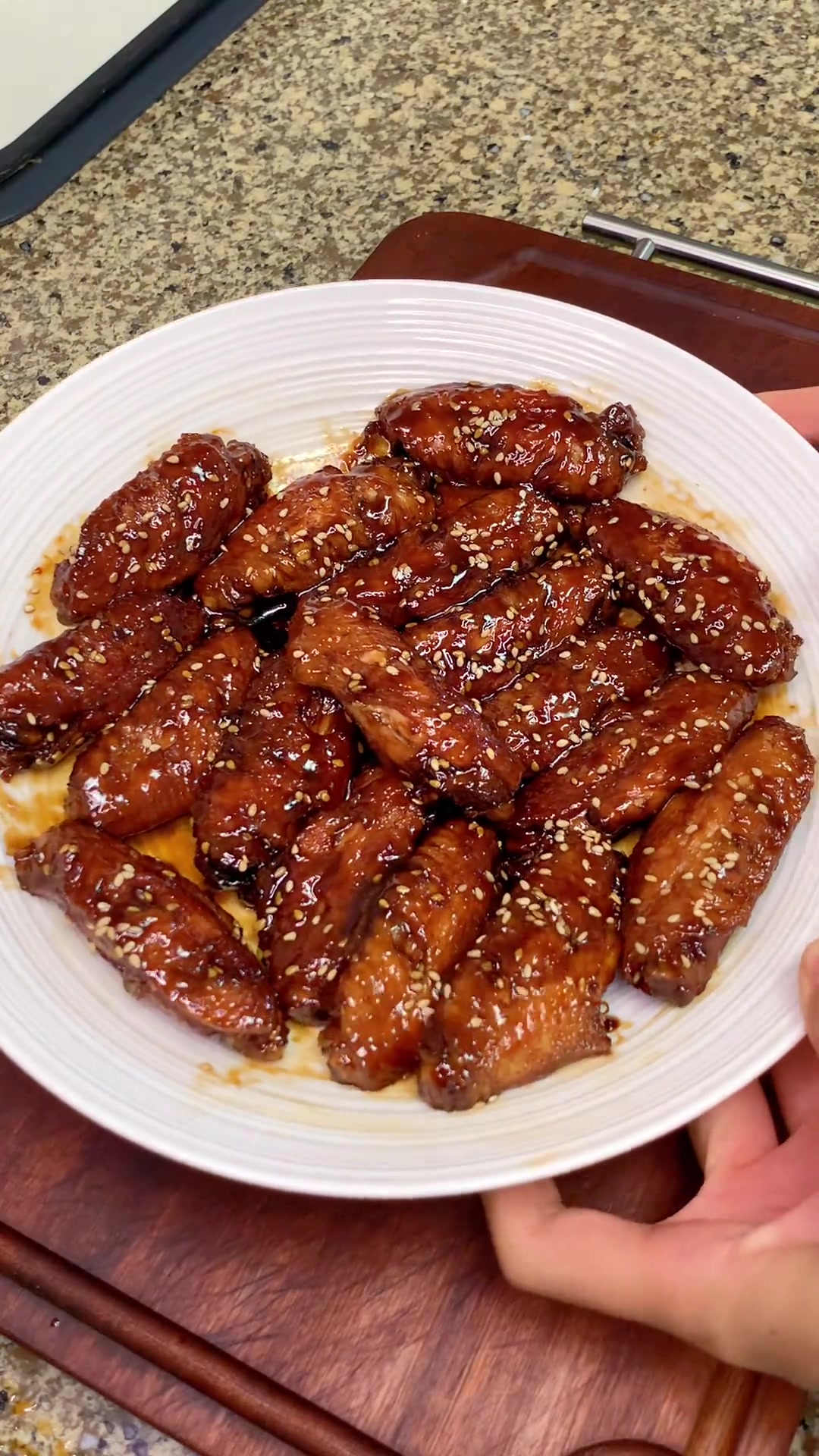 简单好吃的可乐鸡翅，快给孩子做起来