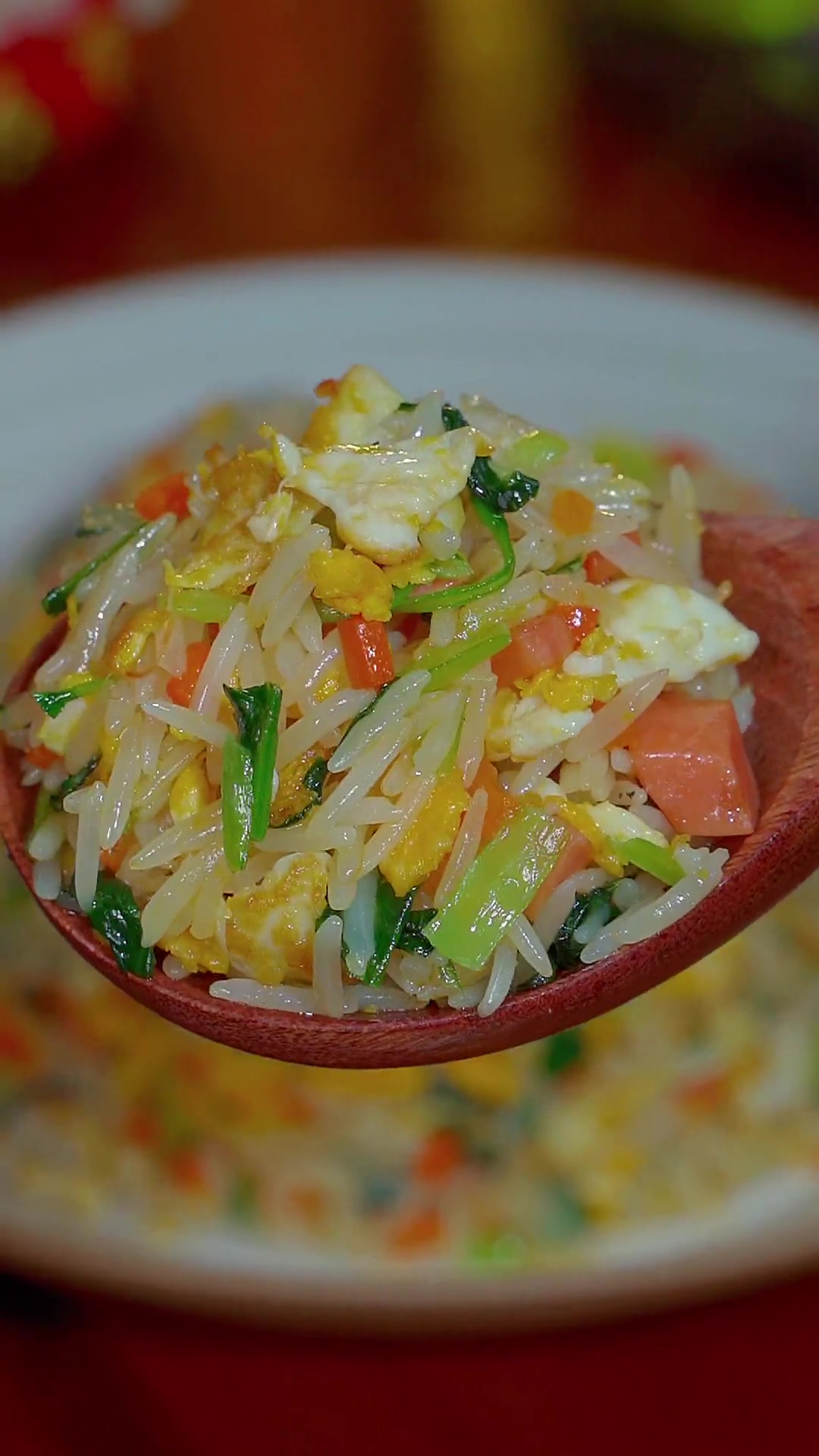 孩子挑食不吃青菜？试试青菜炒蛋，孩子爱吃！