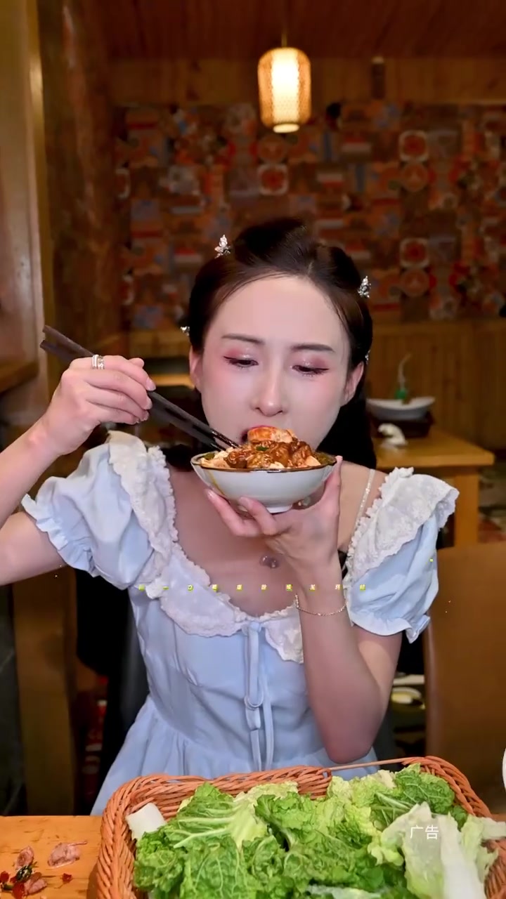 藏在贵阳咔咔里面的老牌瓦罐豆花烤鱼