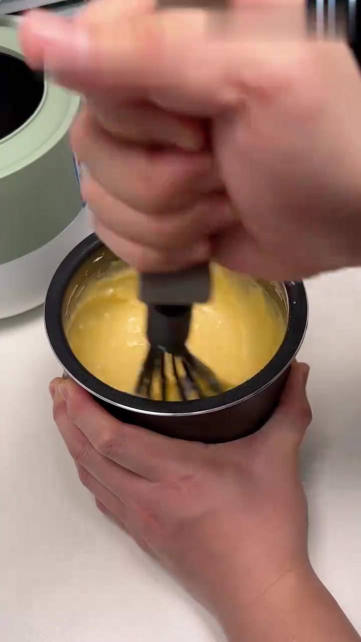 有手就会的电饭煲巴斯克蛋糕！