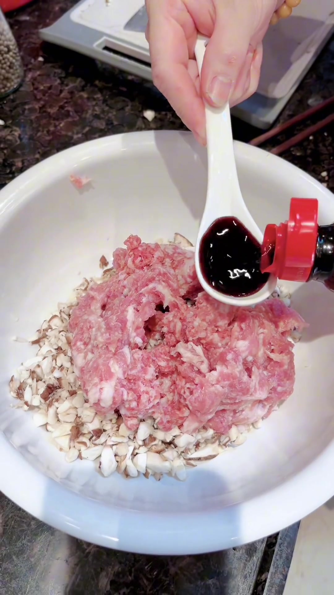 香菇蒸肉沫,味道鲜甜超好吃