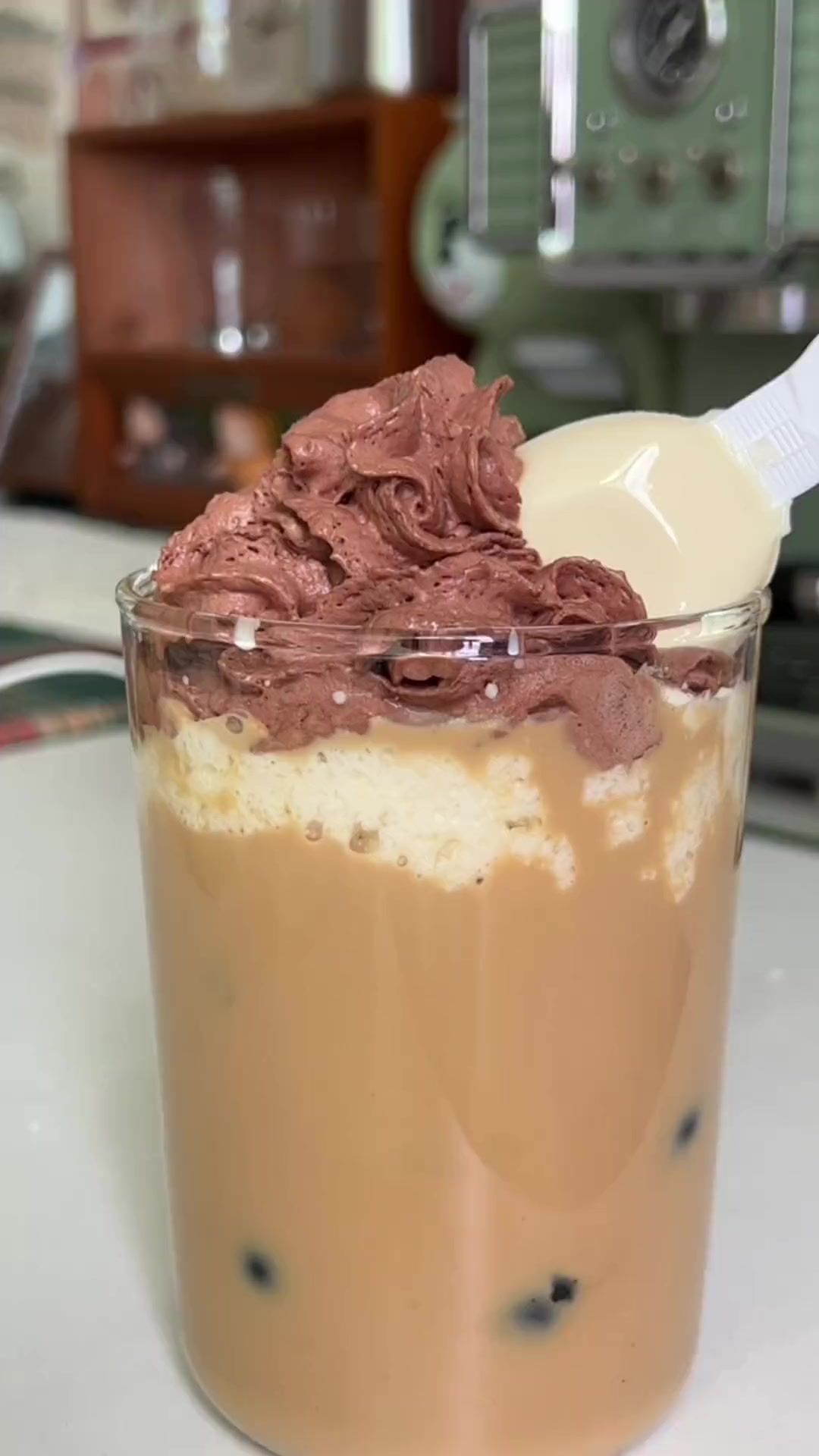 咸口控速尝焦糖芝士仙草奶酪奶茶，小朋友超爱