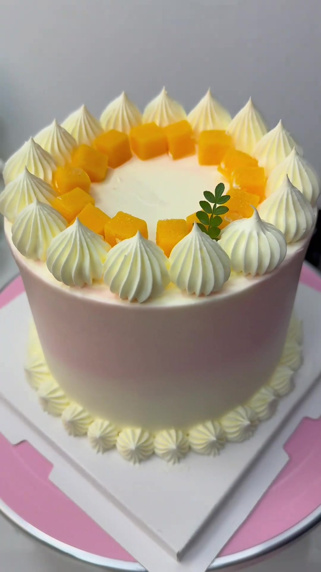 小白新手必看！简单好看的芒果糖蛋糕教程