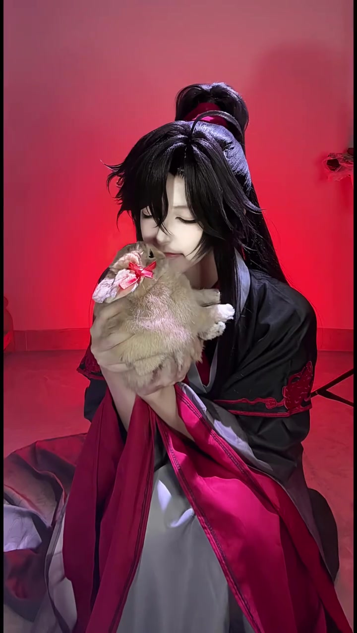 谁兔肉烤的好吃就送谁,魔道祖师角色扮演