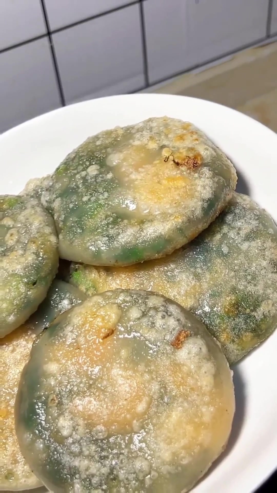 潮州粉粿是广东潮汕地区代表性传统小食，形似鸡冠饺，在哪里学习