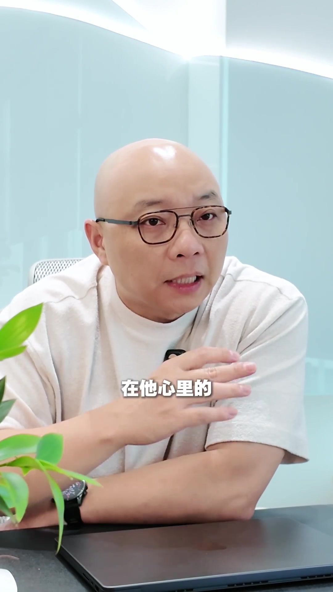 今晚的大唐诗课,我给大家讲讲,《咏鹅》到底好不好?