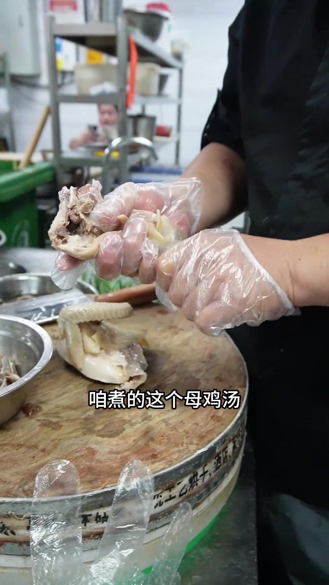 鳝鱼辣汤加鸡蛋馍，无论是早上还是中午都很好的一顿饭！