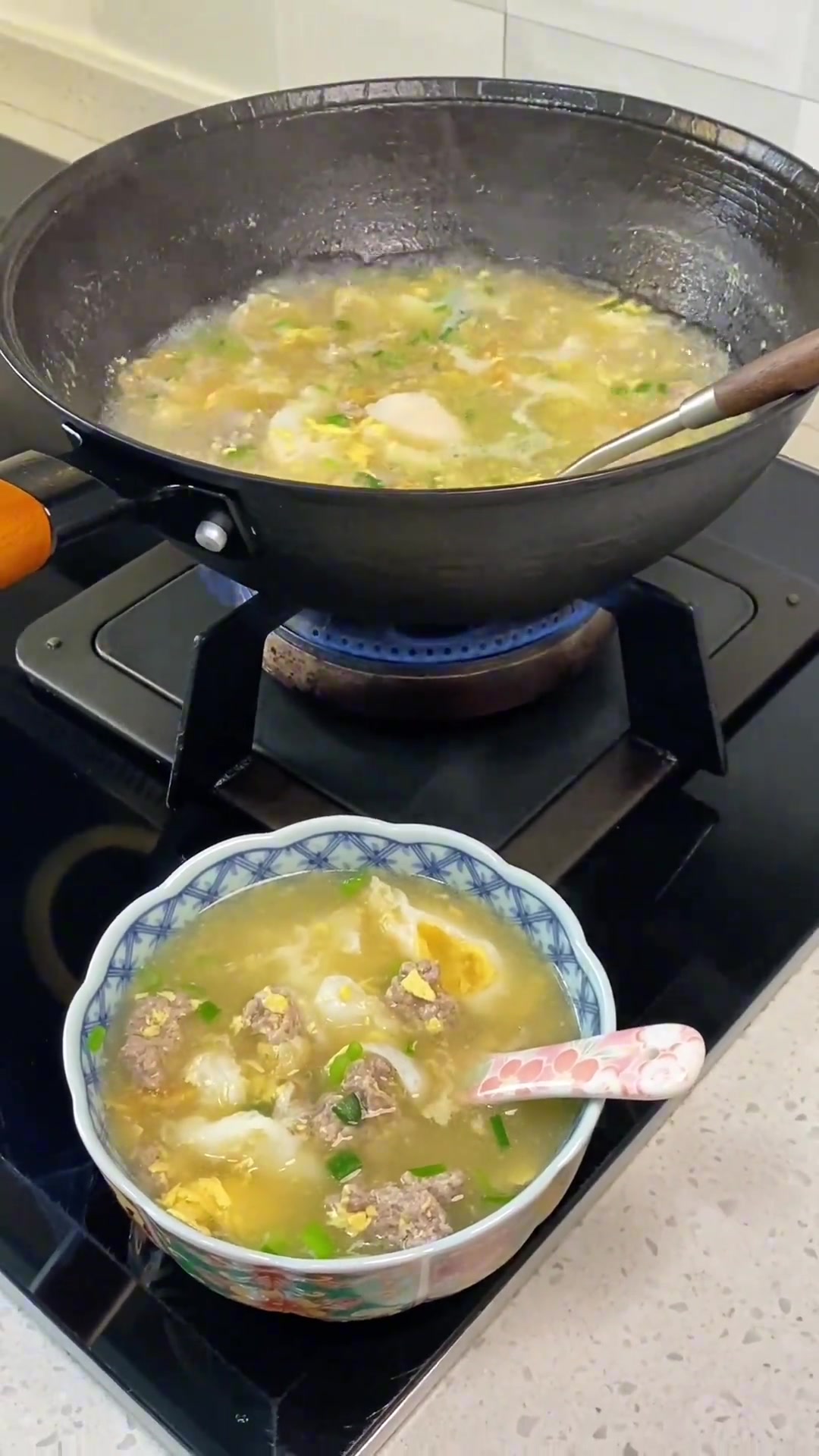 还记得妈妈做的鸡蛋肉末汤吗？