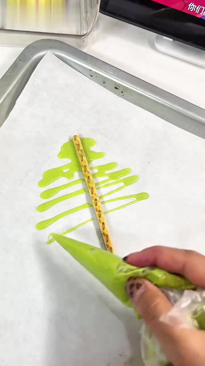 自制巧克力圣诞树