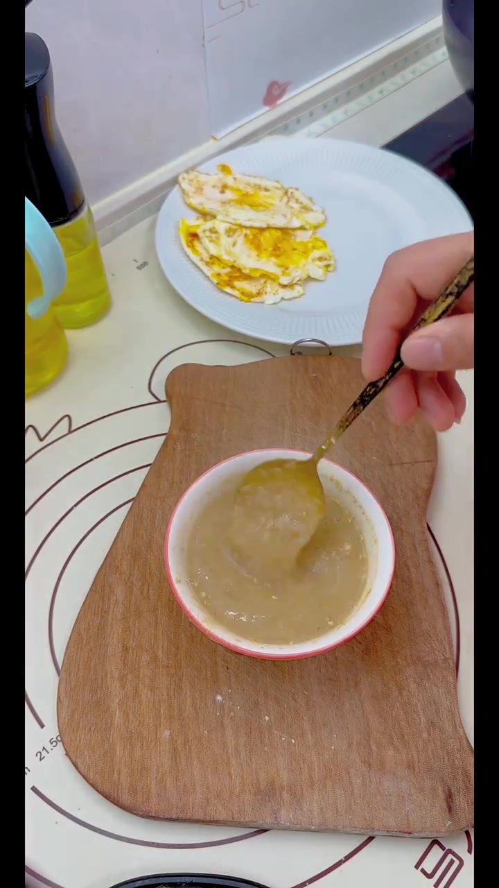 自制超大三明治!一家三口的美味早餐安排上啦