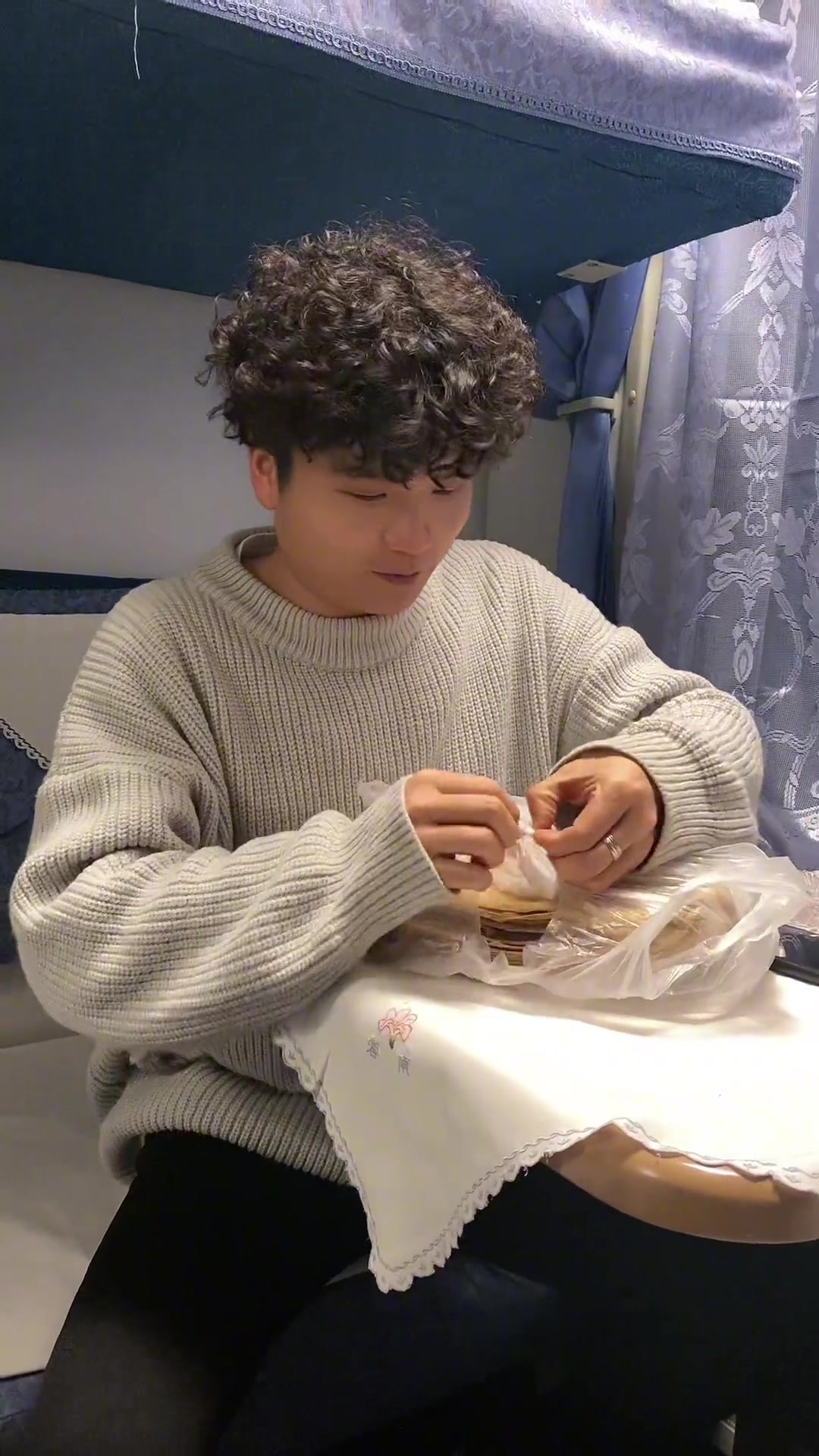 带饭趣事!煎饼粿丝质粿啥的都安排上啦