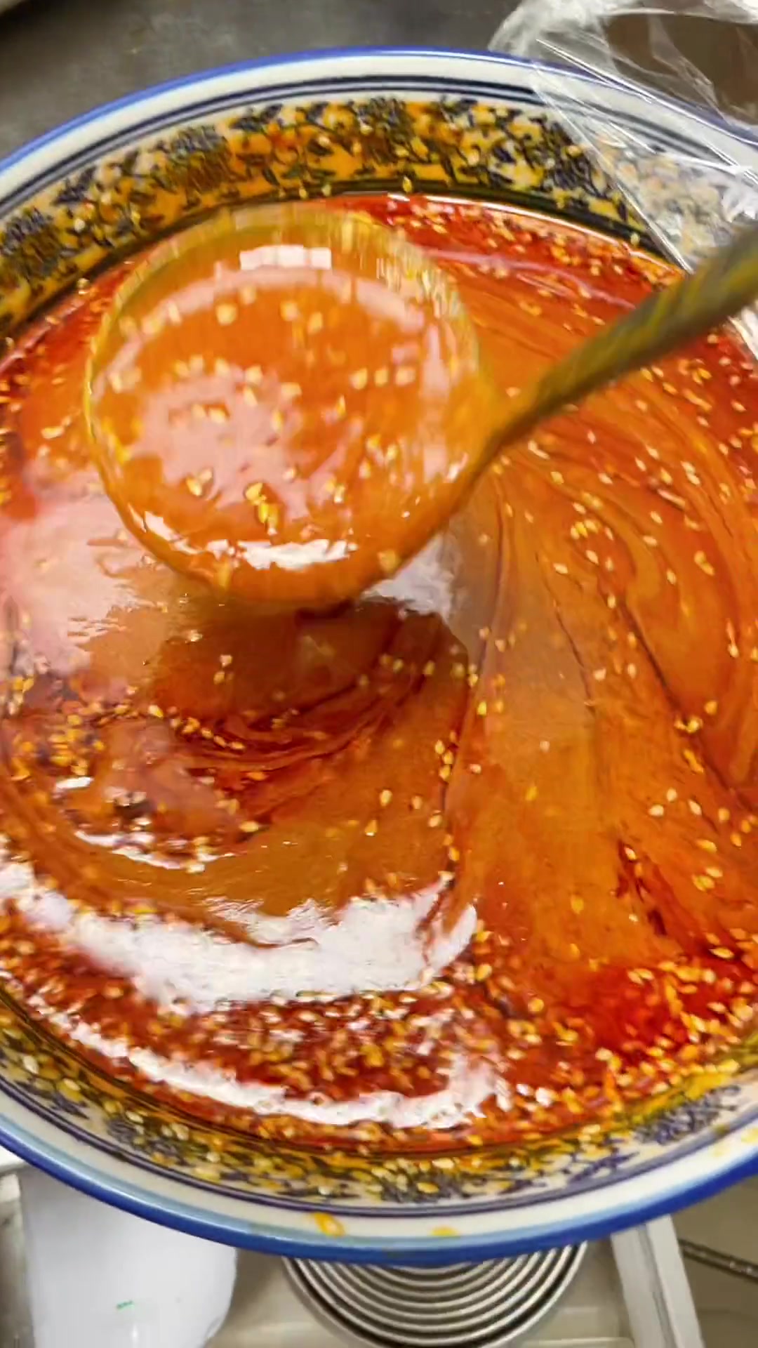 其实制作分餐很简单！口味是第一，装盘简单干净整齐划一，荤素搭配，色泽搭配！掌握好这些，你也