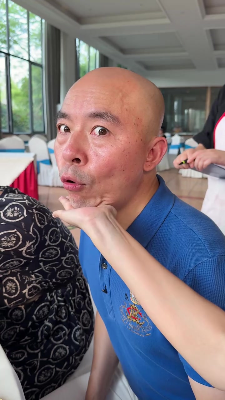 铁公鸡一毛不拔