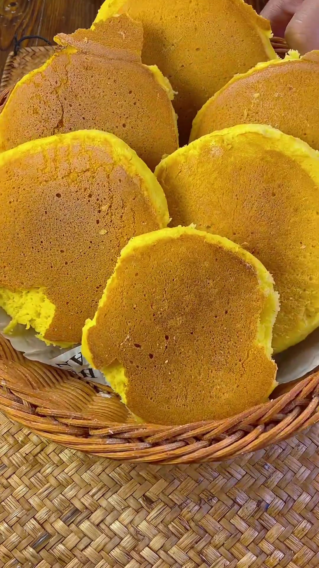 超简单！好吃的玉米面锅贴教程来啦！