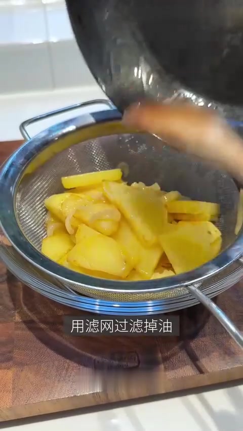 经典西班牙土豆饼！宅家美味早午餐！简单易做！