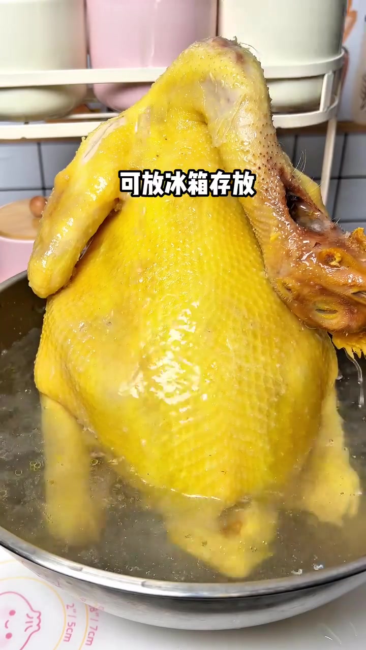 强烈推荐客家咸鸡，做法简单，关键是巨香巨好吃