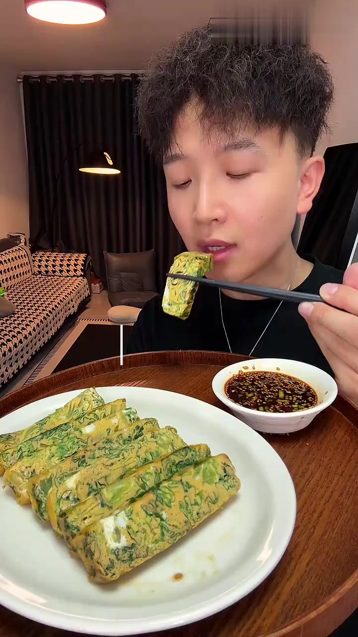 减脂期5元生菜蒸蛋早餐，简单又好吃！