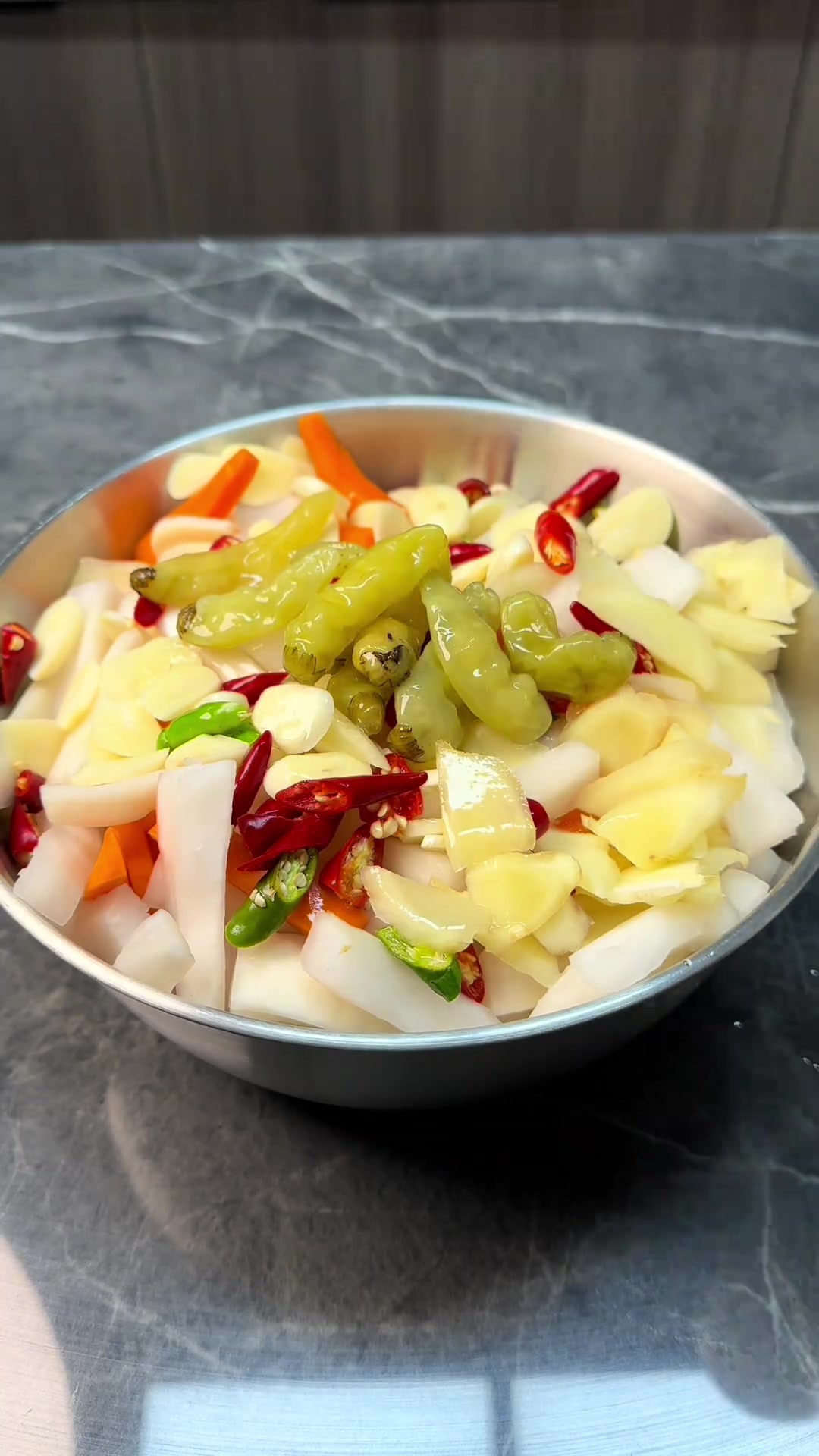 秋天必吃的下饭菜——白萝卜泡菜,超爽口