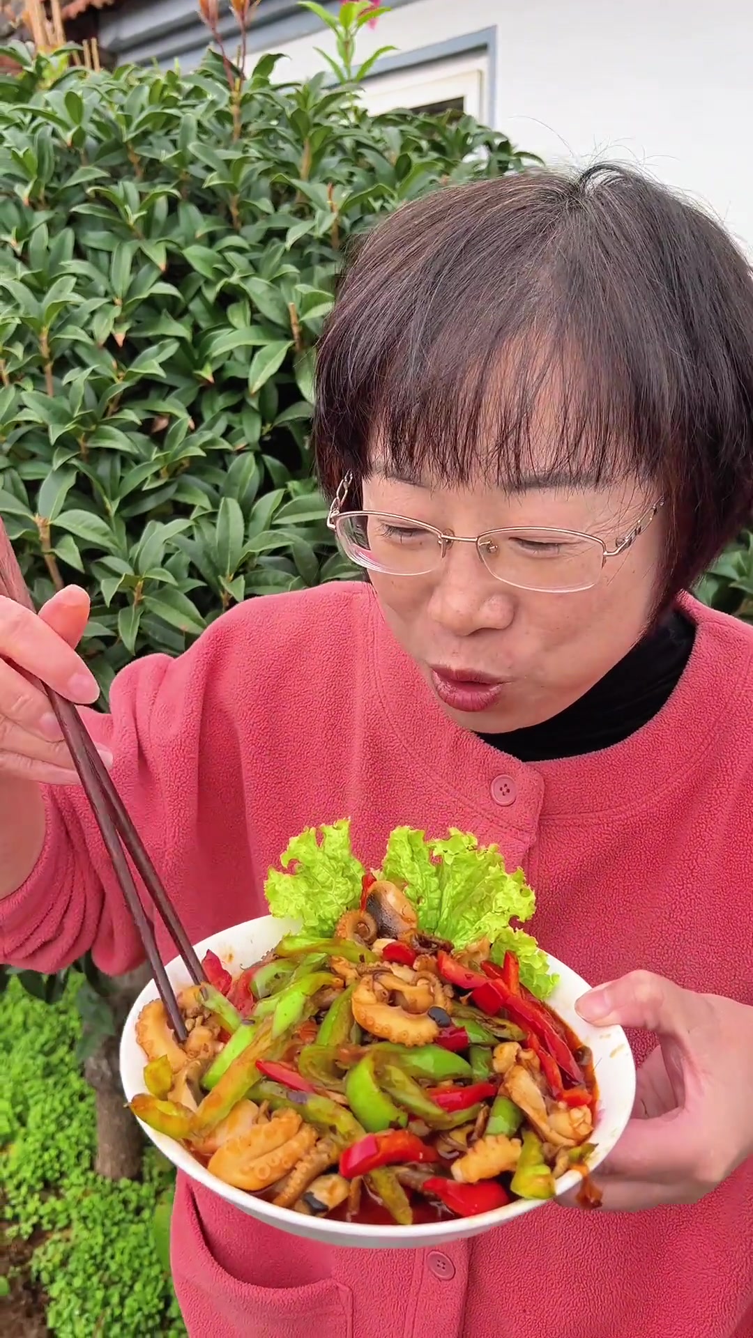 辣炒八爪鱼实在太好吃了，不能吃辣的朋友也可以吃甜辣口特别过瘾