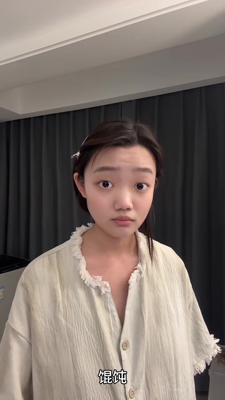 听到喜欢吃的就睁眼
