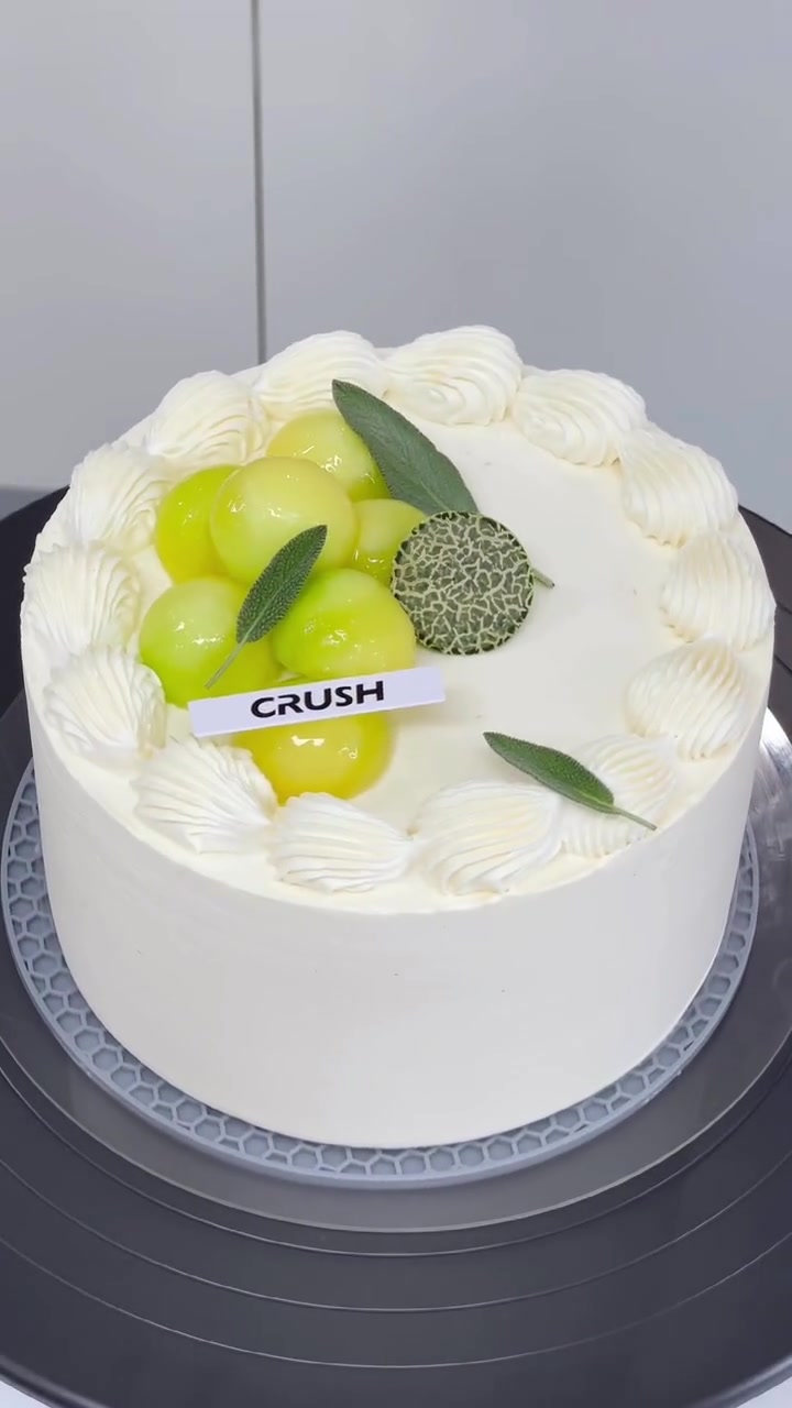 「沉浸式」做茉莉蜜瓜乌龙奶油蛋糕