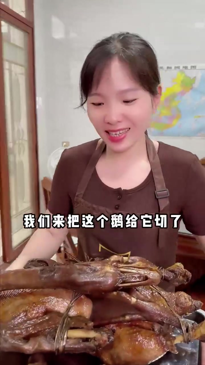 今天卤一只世界鹅王，潮汕狮头鹅