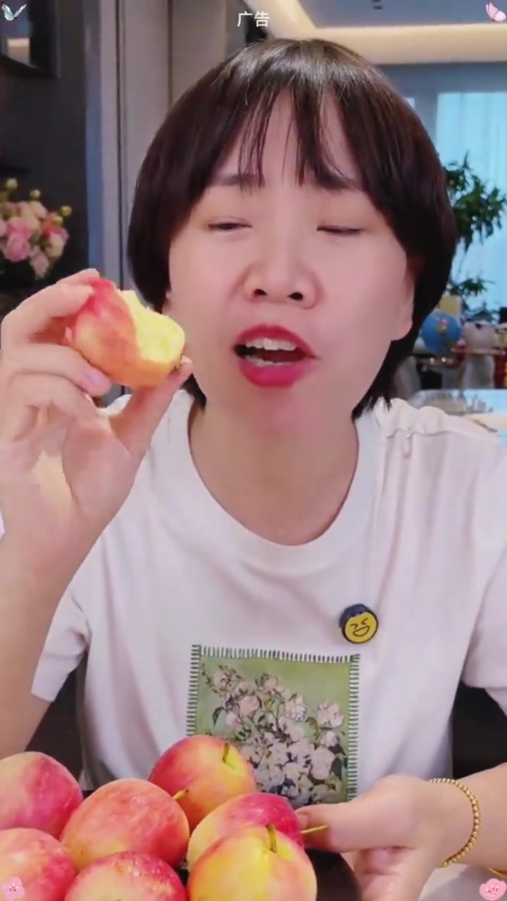 东北鸡心果酸甜脆口 现摘现发