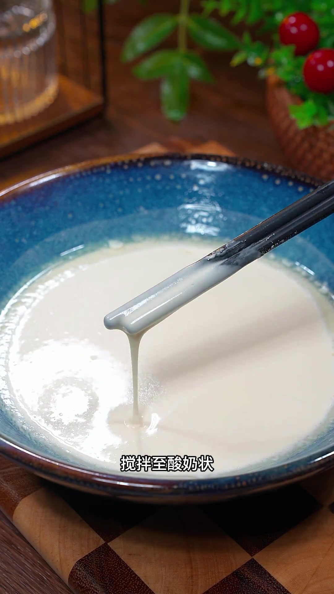 不知道咋做炸鱼？试试这个做法，又酥又脆～