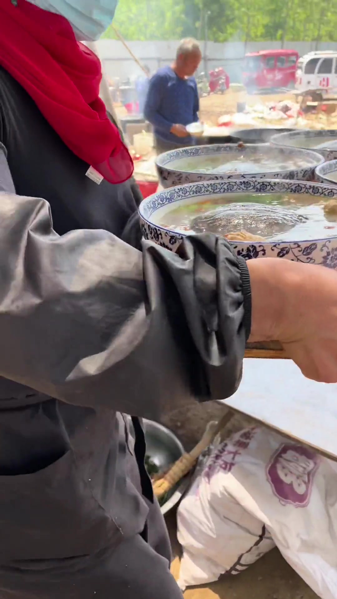 大席菜甲鱼炖鸡菜名霸王别姬满满的一盆香味扑面太有食欲看着就流口水