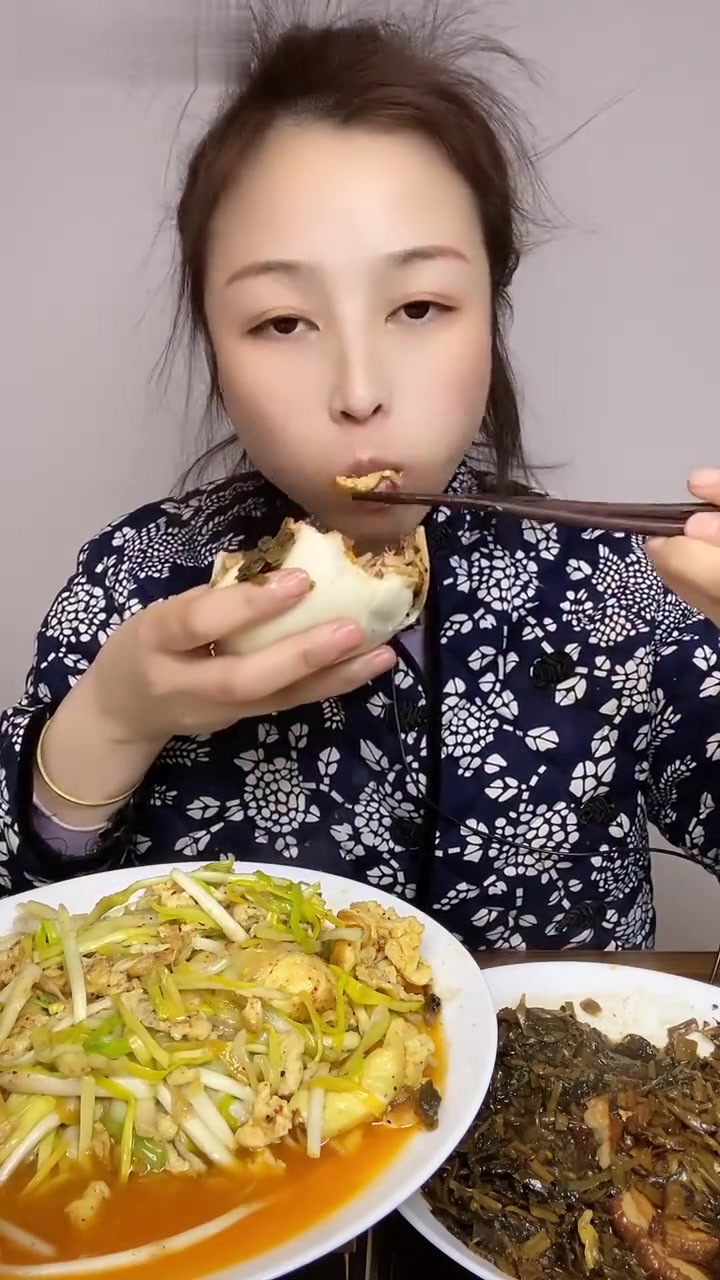 家常菜:馒头夹梅菜扣肉