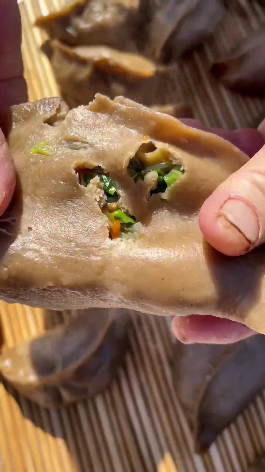 超好吃地瓜面大蒸饺做法,15分钟搞定!