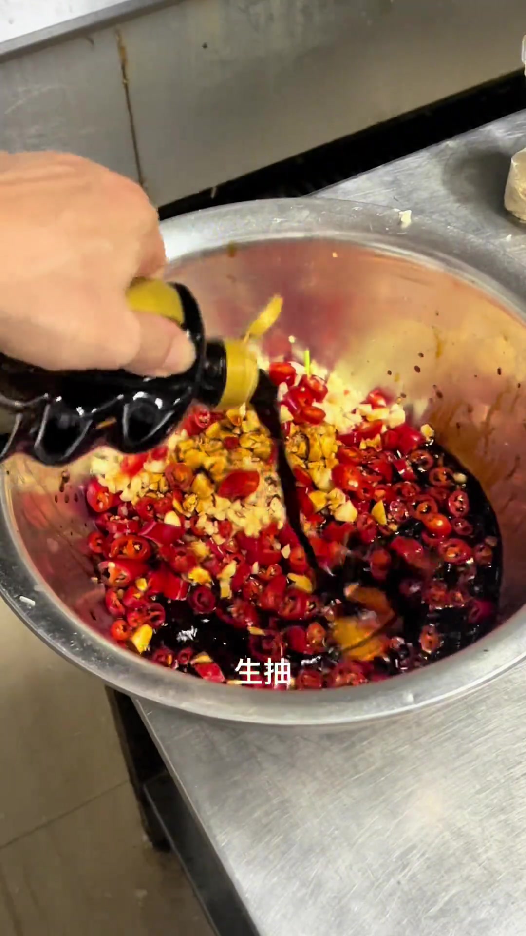 分享凉拌海带丝,做法简单,美味下饭