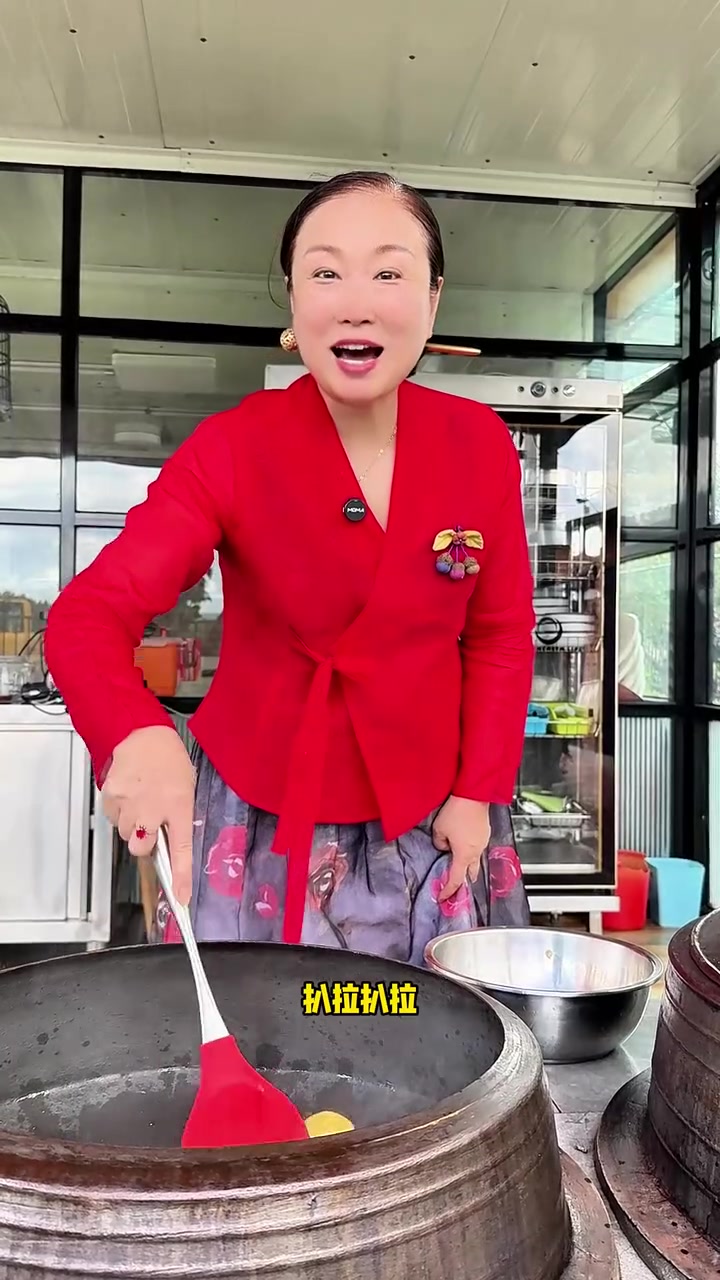 超好吃辣椒酱土豆教程,简单易做全家爱!